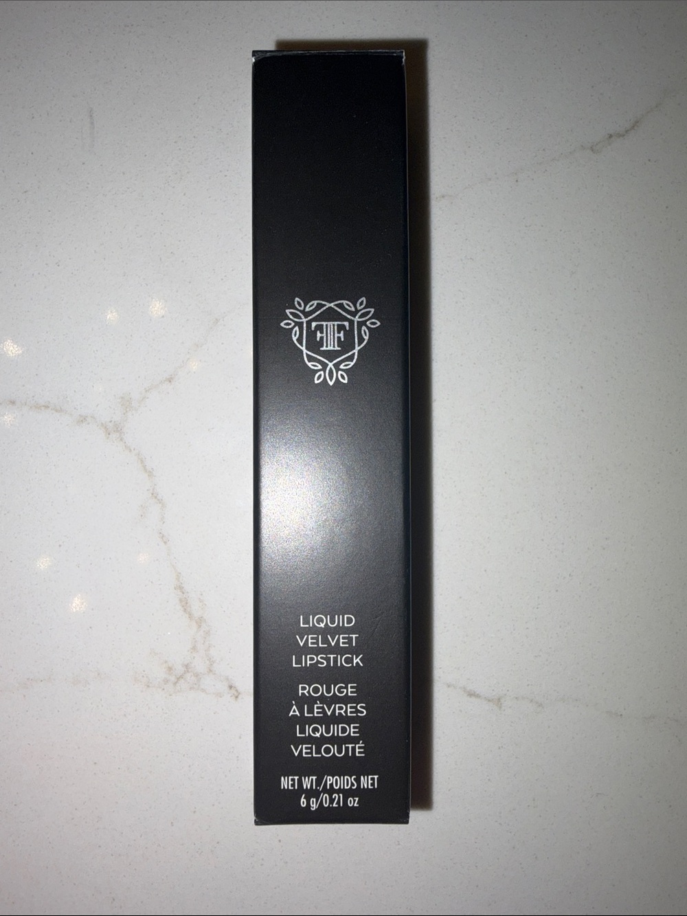 Fancy Face liquid velvet lipstick - Adorned
